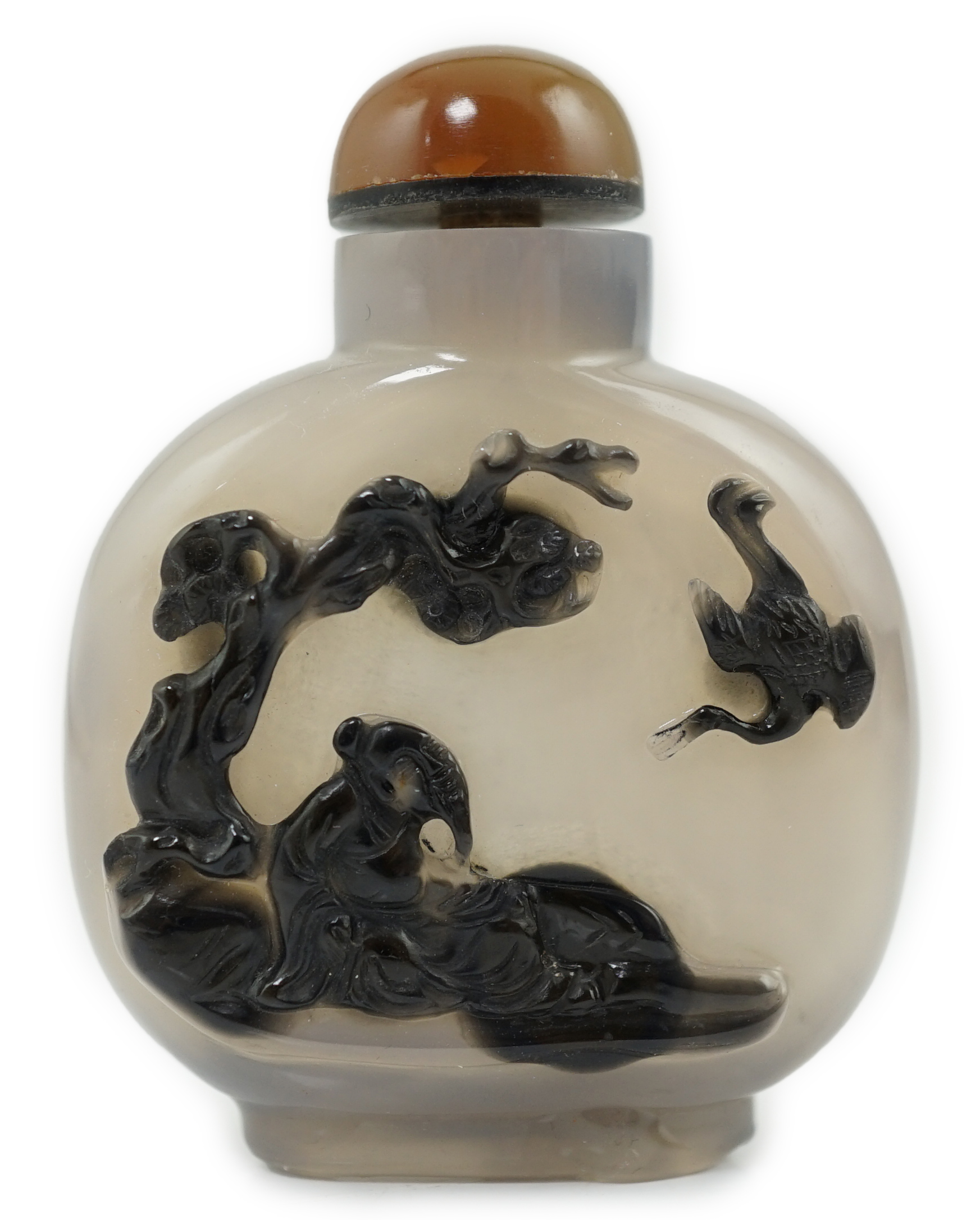 A Chinese cameo agate ‘sage and crane’ snuff bottle, 19th century